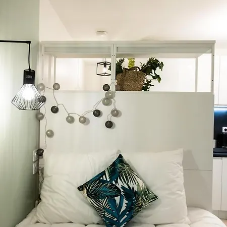 La Saint Georges - Beau Cosy Et Design A 5 Mn Metro Vieux アパート *